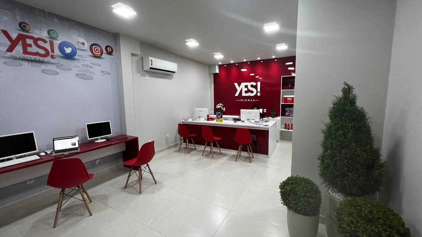 Recepção da YES! Idiomas Cascatinha em Juiz de Fora