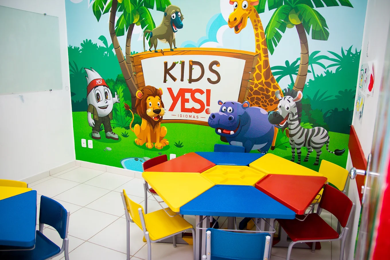 Fachada da YES! Idiomas São Mateus em Juiz de Fora
