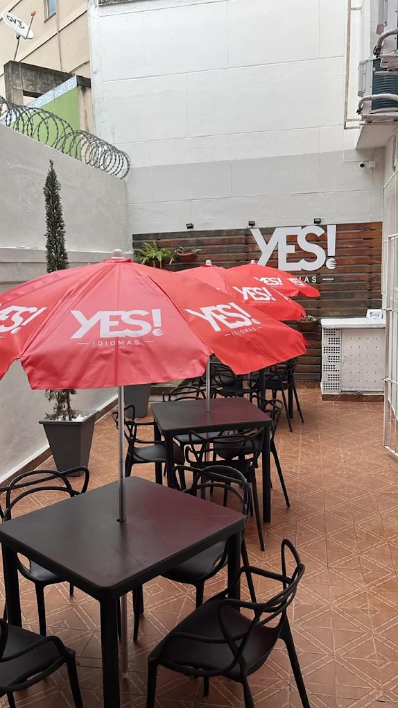 Ambiente da YES! Idiomas São Mateus em Juiz de Fora
